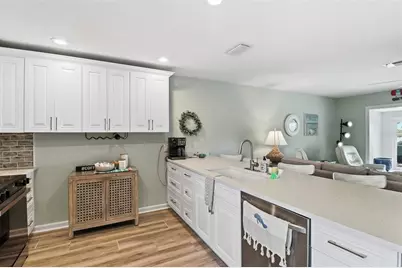 11634 W Bayshore Drive #7, Crystal River, FL 34429 - Photo 7