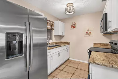 501 Poinsettia Avenue, Fruitland Park, FL 34731 - Photo 15