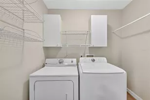 17559 SE 81st Parnassus Ct, The Villages, FL 32162 - Photo 19