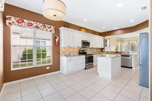 13655 SE 97th Terrace Rd, Summerfield, FL 34491 - Photo 17