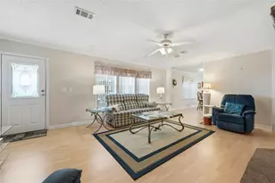 11836 Sussex Hill Way, Leesburg, FL 34788 - Photo 5