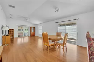 16820 SE 80th Bathurst Ct, The Villages, FL 32162 - Photo 7