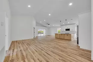 3635 Kingswood Ct, Clermont, FL 34711 - Photo 3