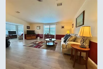 158 Hibiscus Way, Leesburg, FL 34748 - Photo 9