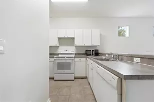 2227 Brancaster Cir, Ocoee, FL 34761 - Photo 9