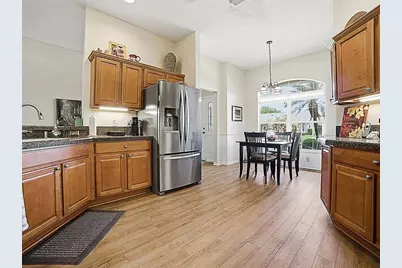 1892 Walden Way, The Villages, FL 32162 - Photo 9