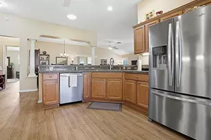 1892 Walden Way, The Villages, FL 32162 - Photo 7