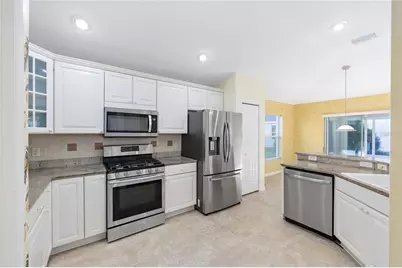 1271 Wheeling Way, The Villages, FL 32162 - Photo 9