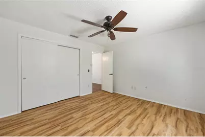 1685 Campos Drive, The Villages, FL 32162 - Photo 17