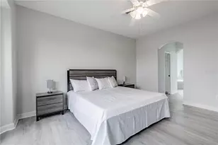 3804 Bayshore Cir, Tavares, FL 32778 - Photo 27