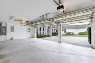 3804 Bayshore Cir, Tavares, FL 32778 - Photo 39