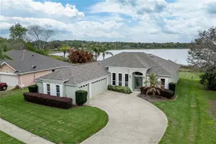 3804 Bayshore Cir, Tavares, FL 32778 - Photo 1