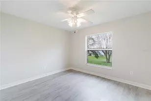 3804 Bayshore Cir, Tavares, FL 32778 - Photo 37