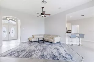 3804 Bayshore Cir, Tavares, FL 32778 - Photo 15