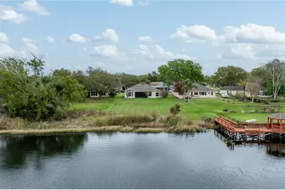 3804 Bayshore Circle, Tavares, FL 32778 - Photo 3