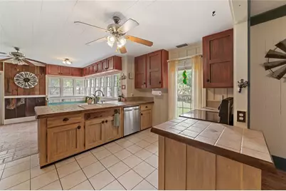 1905 Myrtle Lake Avenue, Fruitland Park, FL 34731 - Photo 49