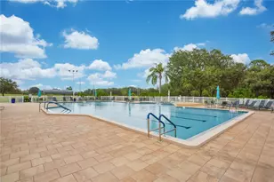 32804 Oak Park Dr, Leesburg, FL 34748 - Photo 41