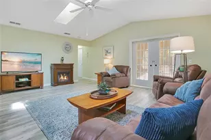 32804 Oak Park Dr, Leesburg, FL 34748 - Photo 7