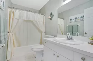 32804 Oak Park Dr, Leesburg, FL 34748 - Photo 23