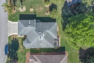 32804 Oak Park Dr, Leesburg, FL 34748 - Photo 35