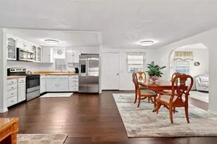 7 Cocos Plumosa Dr, Eustis, FL 32726 - Photo 3