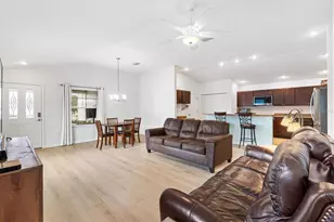 3079 Cordgrass Ct, The Villages, FL 32163 - Photo 9