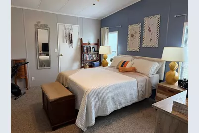 111 Winterberry Avenue, Wildwood, FL 34785 - Photo 13