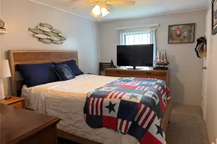 111 Winterberry Ave, Wildwood, FL 34785 - Photo 11