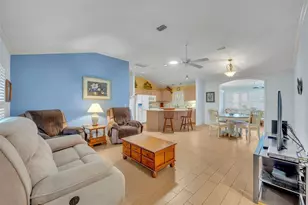 3001 Sandy Ln, The Villages, FL 32162 - Photo 5