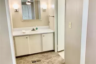 8 Orangewood Dr, Fruitland Park, FL 34731 - Photo 17