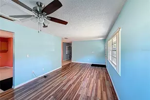 975 SE 170th St, Summerfield, FL 34491 - Photo 7