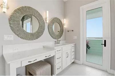 12010 W Bayshore Drive, Crystal River, FL 34429 - Photo 23