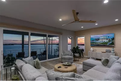 12010 W Bayshore Drive, Crystal River, FL 34429 - Photo 13