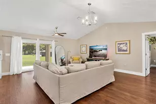 206 Shannon Ln, Lady Lake, FL 32159 - Photo 19