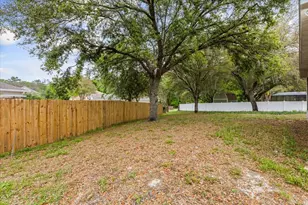 1500 Daybreak Dr, Fruitland Park, FL 34731 - Photo 33