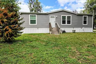 1912 Cr 439C, Lake Panasoffkee, FL 33538 - Photo 5