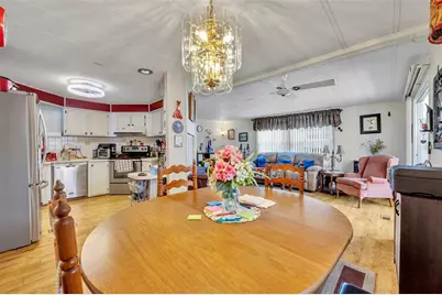 223 Paradise S, Leesburg, FL 34788 - Photo 11