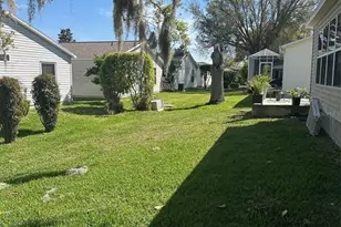 17353 SE 76th Flintlock Terrace, The Villages, FL 32162 - Photo 27