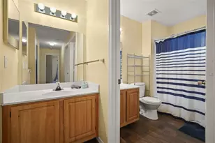 4021 Venetian Bay Dr, Kissimmee, FL 34741 - Photo 13
