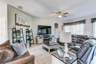 1551 Amaryllis Cir, Orlando, FL 32825 - Photo 7