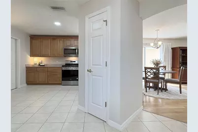 884 Radclife Berea Place, The Villages, FL 32162 - Photo 7