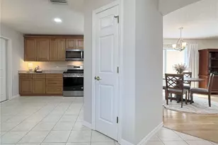 884 Radclife Berea Pl, The Villages, FL 32162 - Photo 7