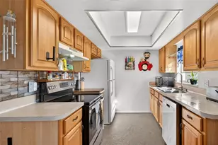 467 Constitution Dr, Orlando, FL 32809 - Photo 3