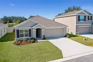 8661 Triumph Cir, Wildwood, FL 34785 - Photo 45