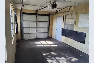 31043 Willow Bank Avenue, Brooksville, FL 34602 - Photo 29