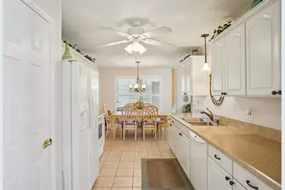 2005 Claudio Lane, The Villages, FL 32159 - Photo 27