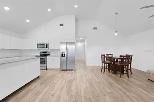 342 NW 9th Ave, Webster, FL 33597 - Photo 15