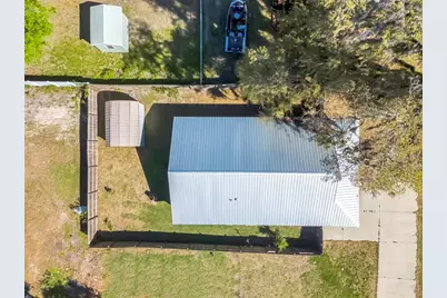 342 NW 9th Avenue, Webster, FL 33597 - Photo 7