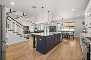 21709 Hidden Creek Ln, Mount Dora, FL 32757 - Photo 3