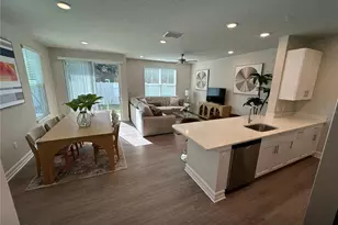 1147 E Caroline St, Tavares, FL 32778 - Photo 3